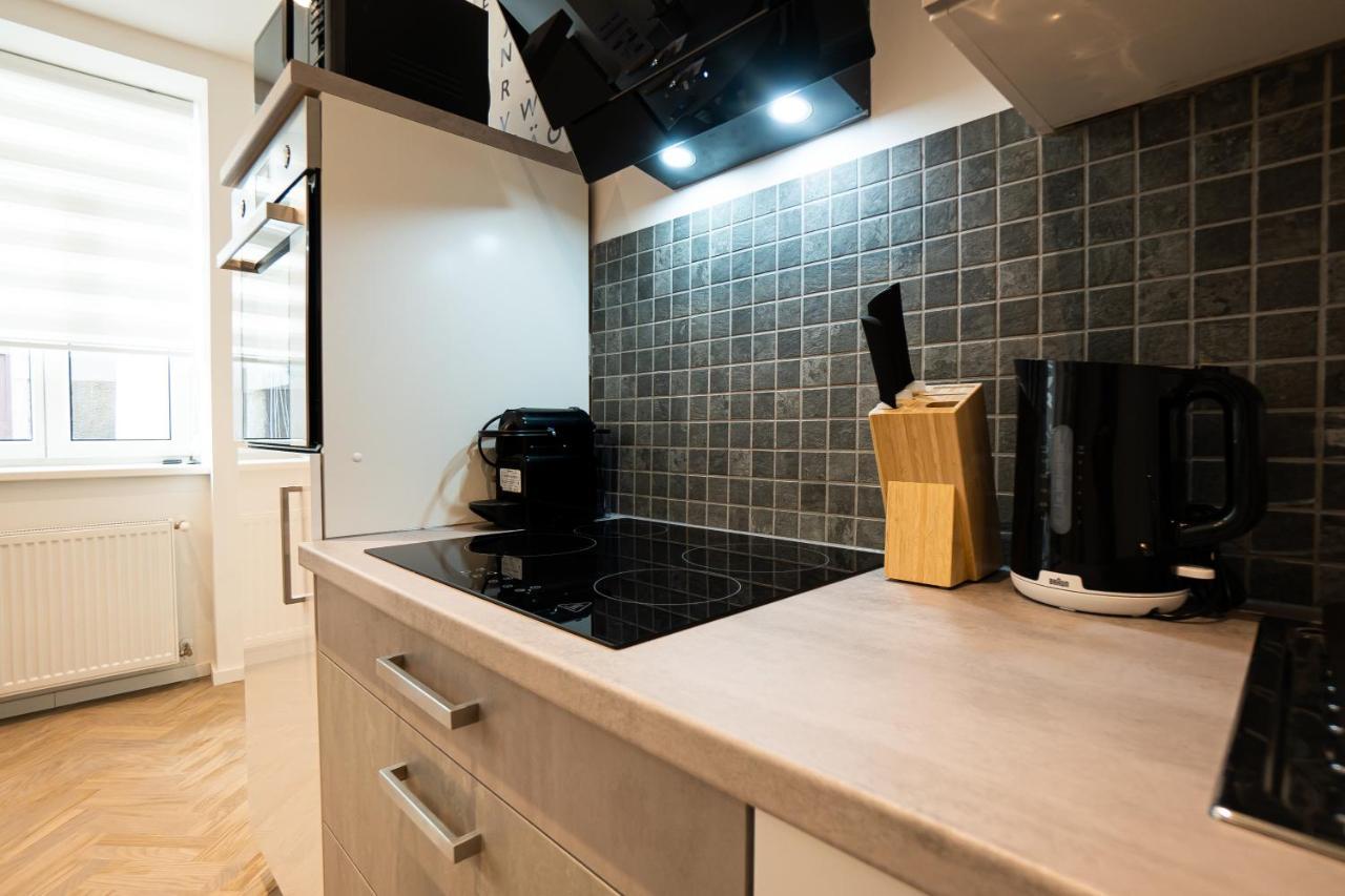 Brand-New Apartment In The 17Th District Of Wien Exteriör bild