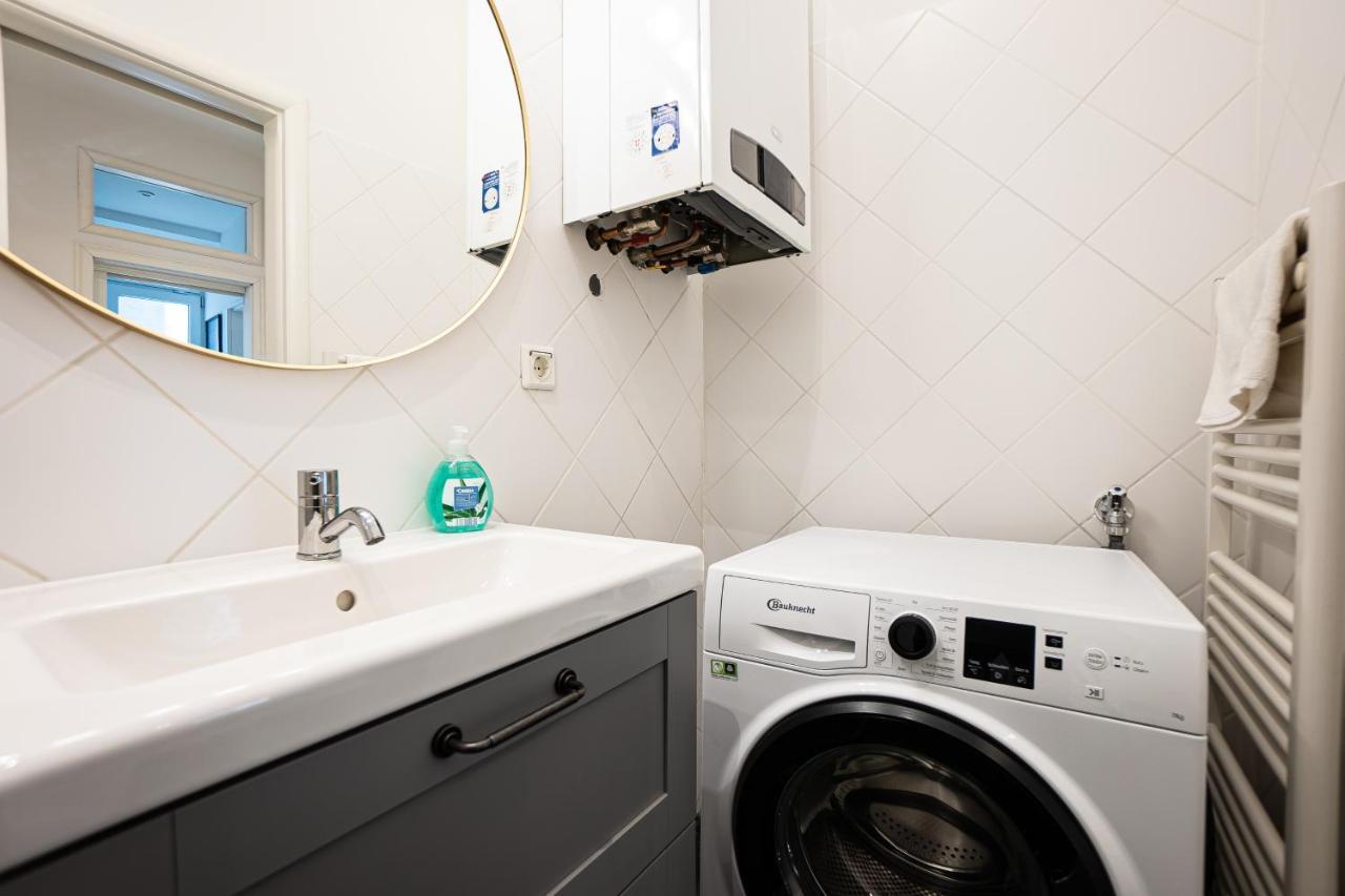Brand-New Apartment In The 17Th District Of Wien Exteriör bild